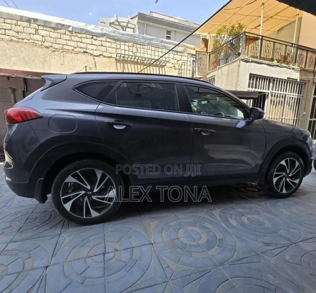 Hyundai Tucson 2020 Gray