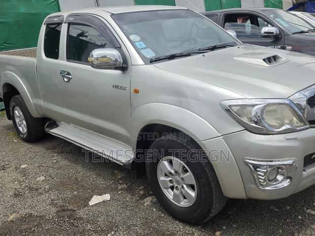 Toyota Hilux 2010