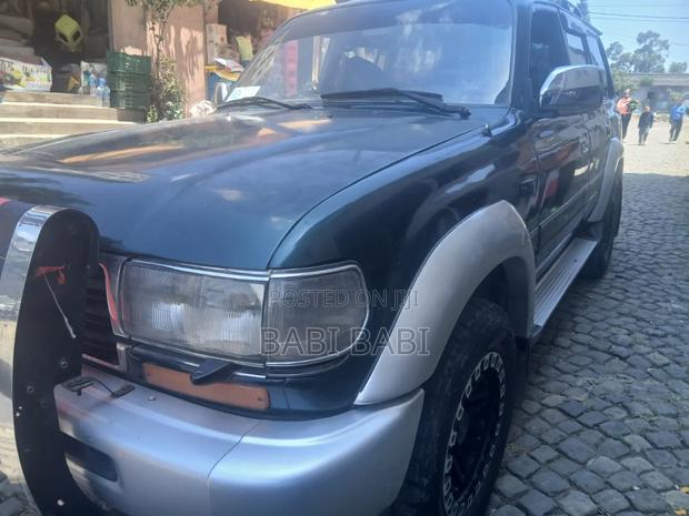 Toyota Land Cruiser 1996 Blue