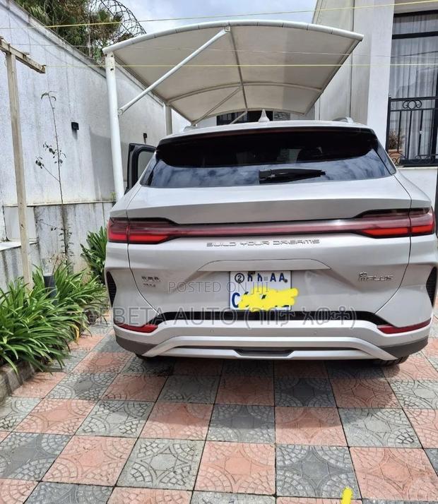 BYD Song Plus DM-i 2025