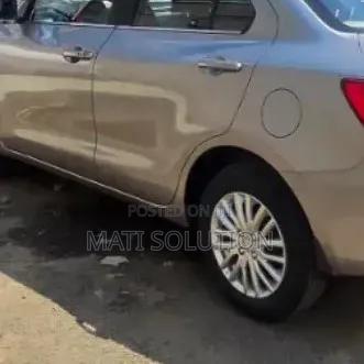 Suzuki Dzire 2022 Silver