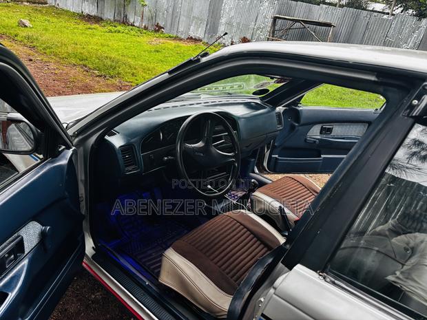 Toyota Corolla 1991 Silver