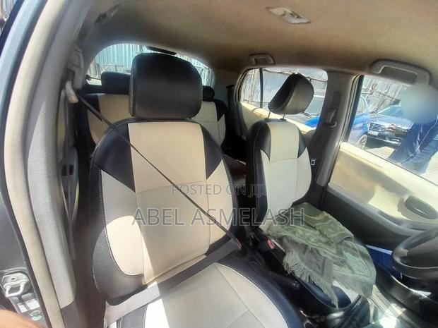Toyota Yaris 2008 Silver