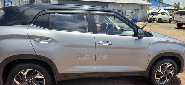 Hyundai Creta 2023 Silver