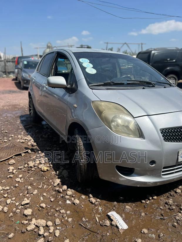 Toyota Yaris 2007 Silver