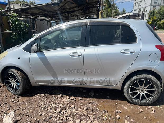 Toyota Yaris 2007 Silver