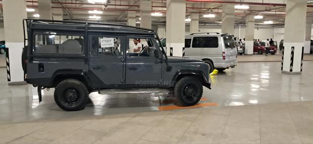 Land Rover Defender 1998 Gray