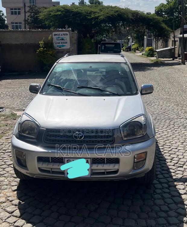 Toyota RAV4 2002 Silver