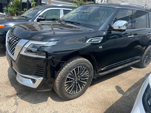 New Nissan Patrol 2023 Black