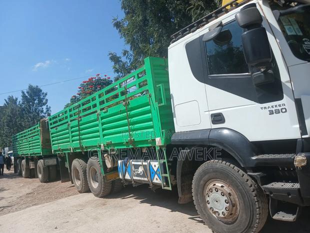 Iveco Massif 2011 White