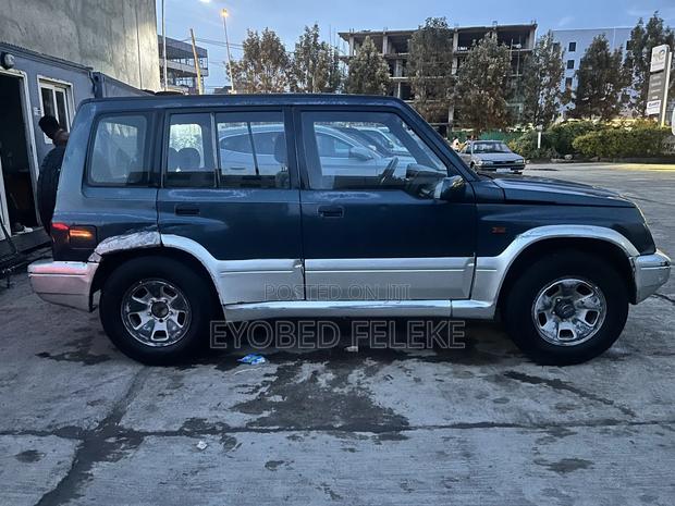 Suzuki Vitara 1995