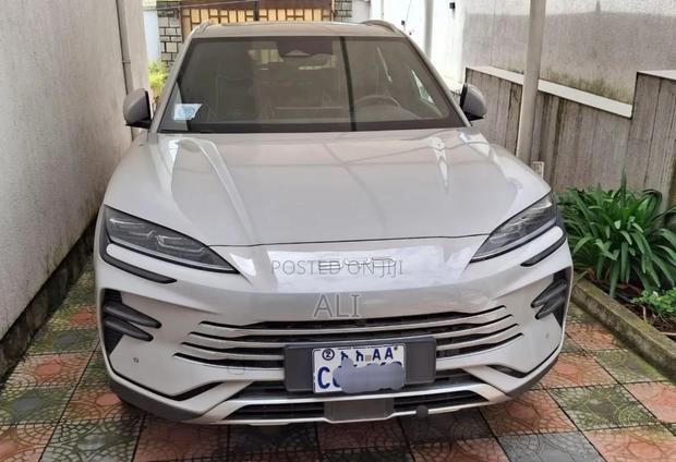 BYD Song Plus DM-i 2025 Teal