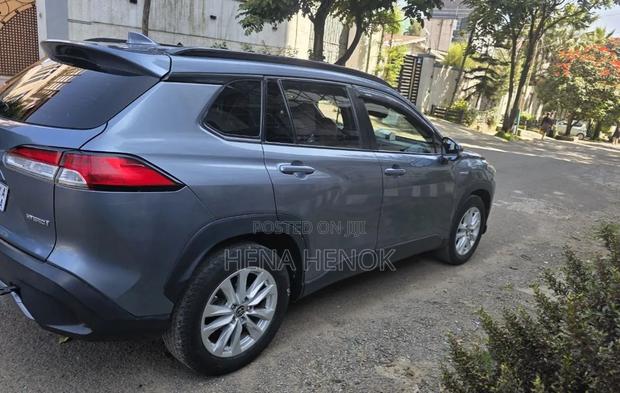 Toyota Corolla Cross 2021 Teal