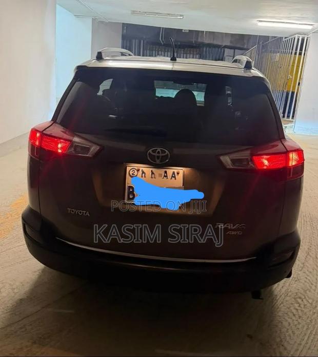 Toyota RAV4 LE AWD (2.5L 4cyl 6A) 2013 Blue