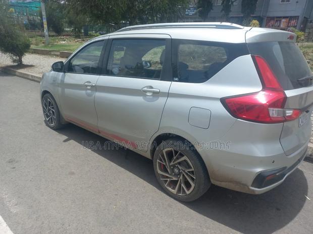 Suzuki Ertiga 2020 Silver