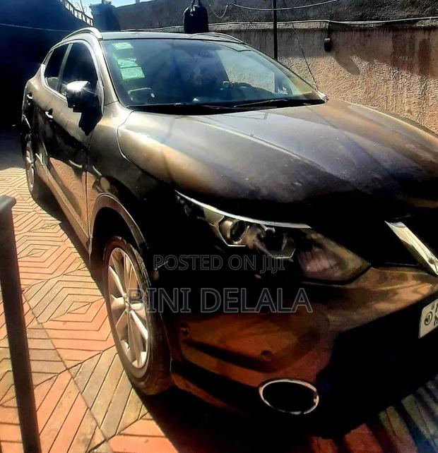 Nissan Qashqai 2016 Beige