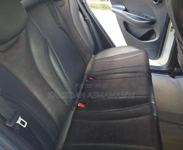 BYD E2 43 kWh 94 hp FWD 2023 White