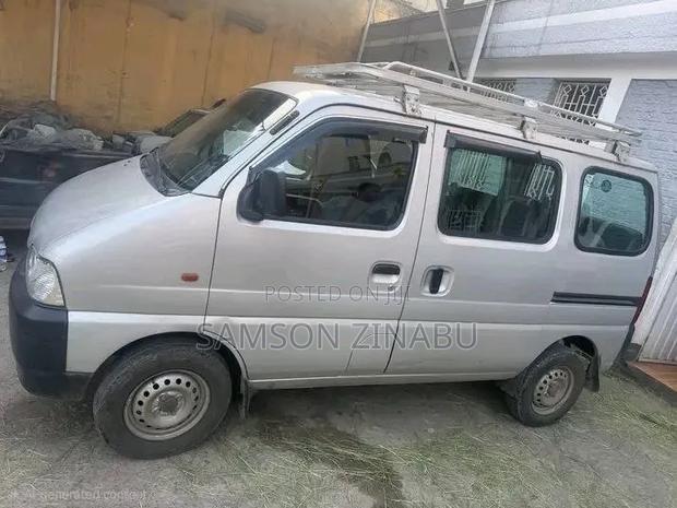 Suzuki Eeco 2025 Gray