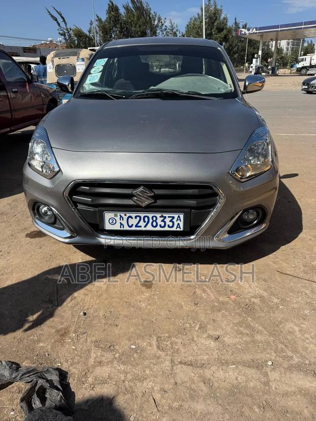 Suzuki Dzire 2022 Silver