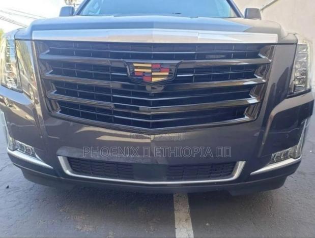 Cadillac Escalade 2021 Brown