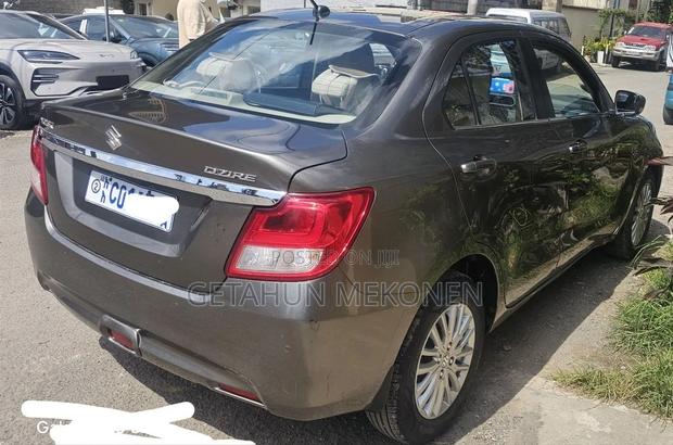 Suzuki Dzire 2021 Silver