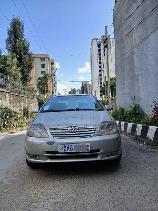 Toyota Corolla Sedan Automatic 2003 Gold
