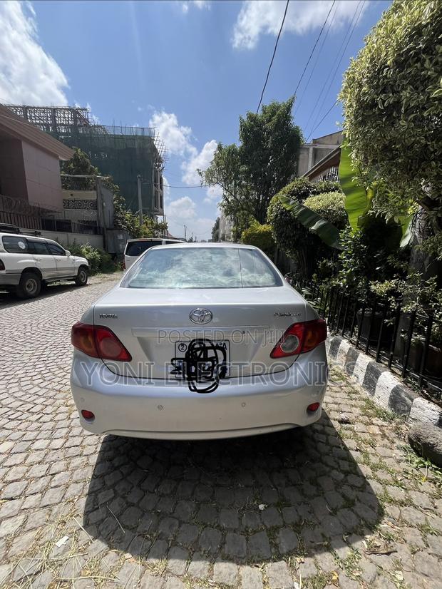 Toyota Corolla 2009 Silver