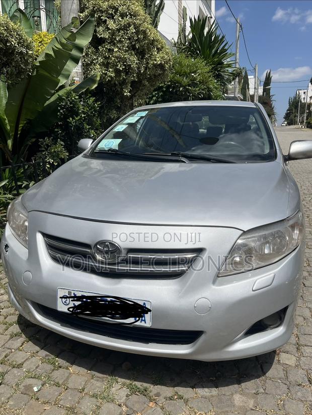 Toyota Corolla 2009 Silver