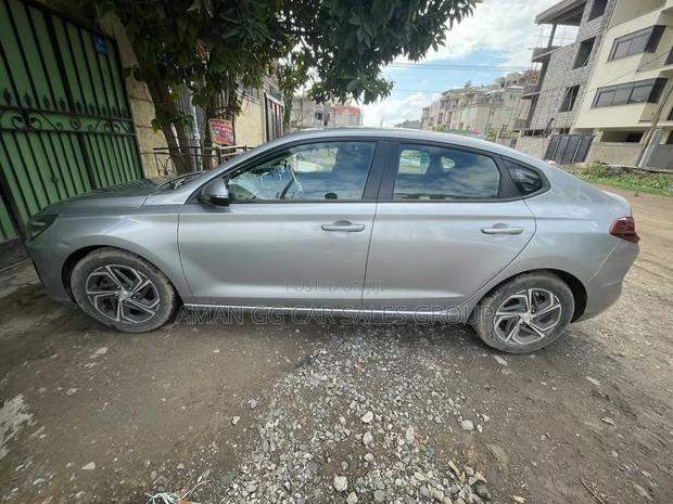 Hyundai i30 2022 Silver
