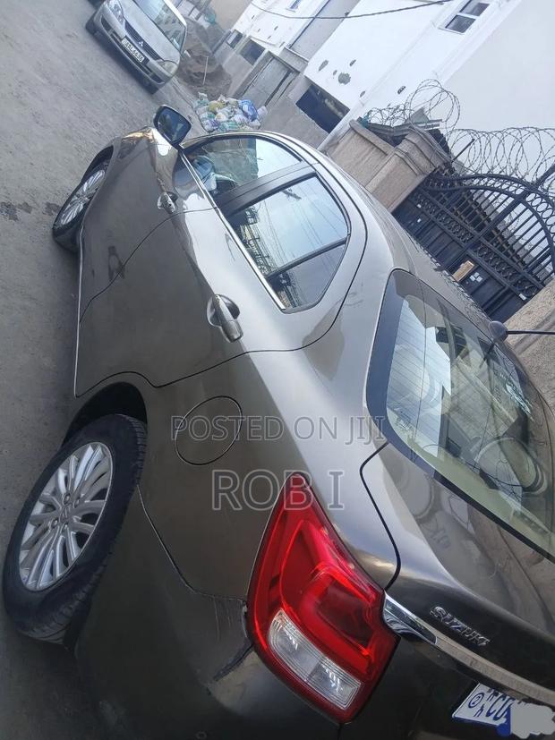 Maruti Suzuki Dzire 2021 Silver