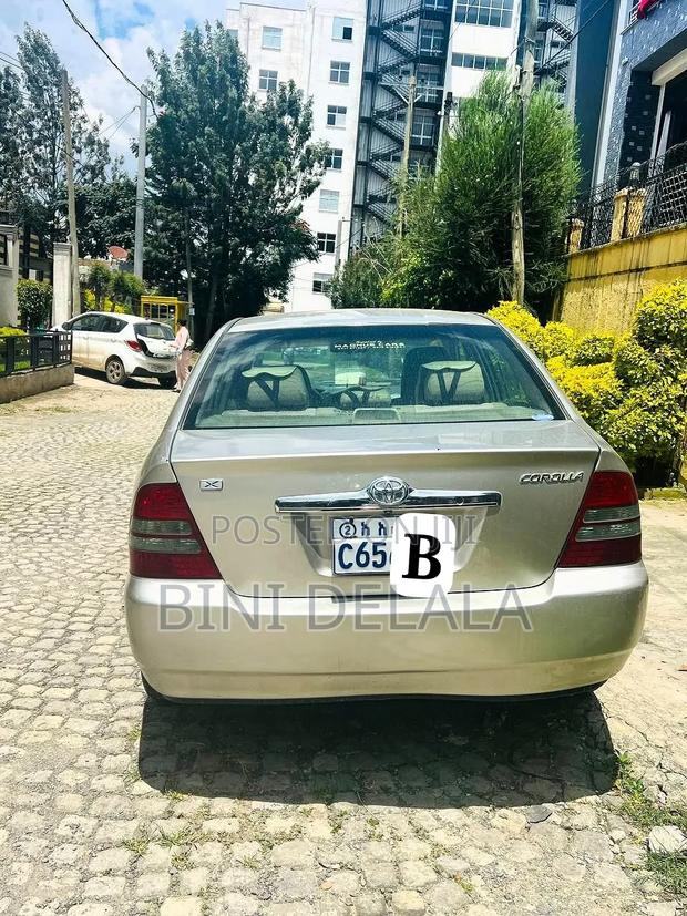 Toyota Corolla Sedan 2003 Beige