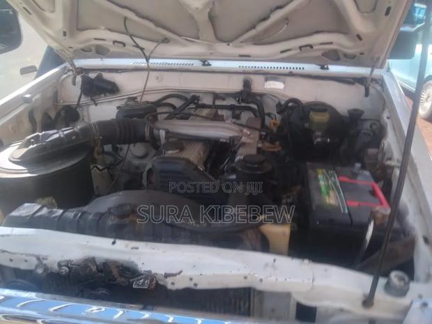 Toyota Land Cruiser 90 1997 White