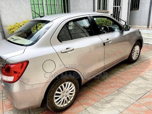 New Suzuki Dzire 2023 Silver