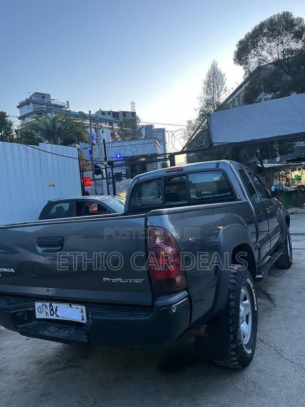 Toyota Tacoma 2014 Black