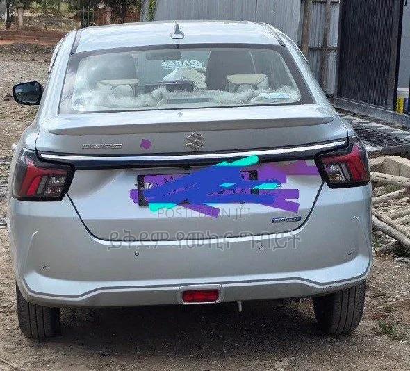 Suzuki Dzire 2025 Silver