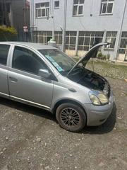 Toyota Vitz 2004 Silver for sale