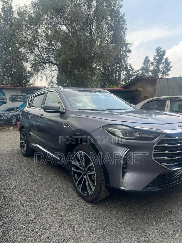 Jetour X70 Plus 2023 Gray