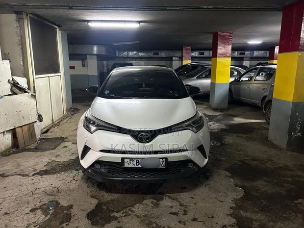 Toyota C-HR Limited FWD 2020 White