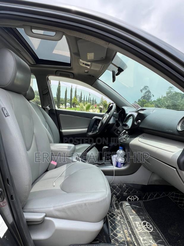 Toyota RAV4 2008 Gray