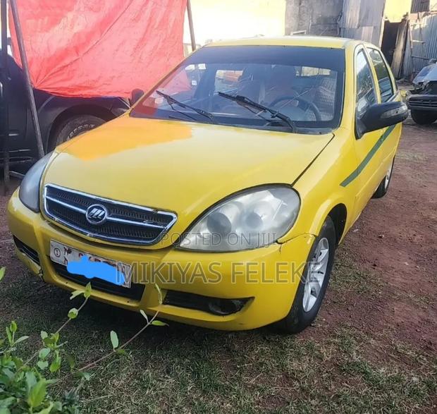 Lifan 520 2008 Yellow