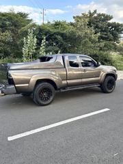 Toyota Tacoma 2012 Gray for sale