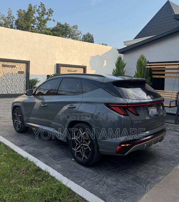 Hyundai Tucson 2022 Gray