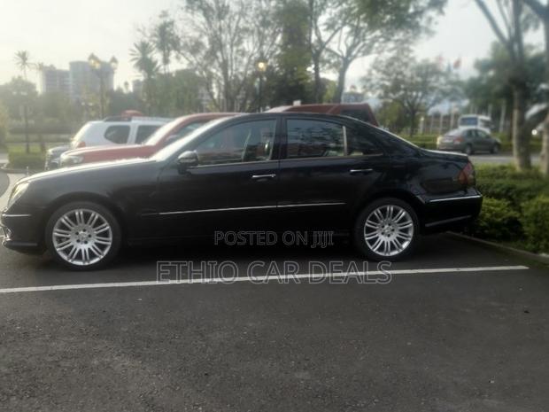 Mercedes-Benz E240 2003 Black