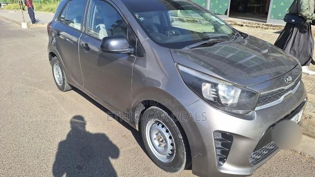 Kia Picanto 2017 Gold