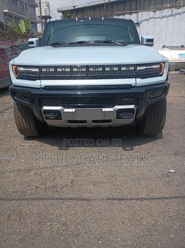GMC HUMMER EV SUV 2025 Blue