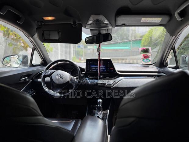 Toyota C-HR 2018 White