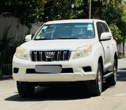 Toyota Land Cruiser 4.6 V8 GX 2012 White for sale