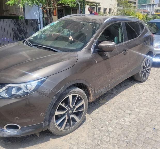 Nissan Qashqai 2016 Gray