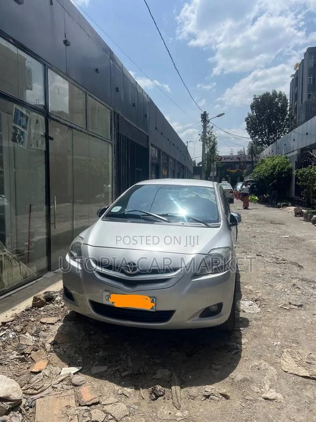 Toyota Yaris 2006