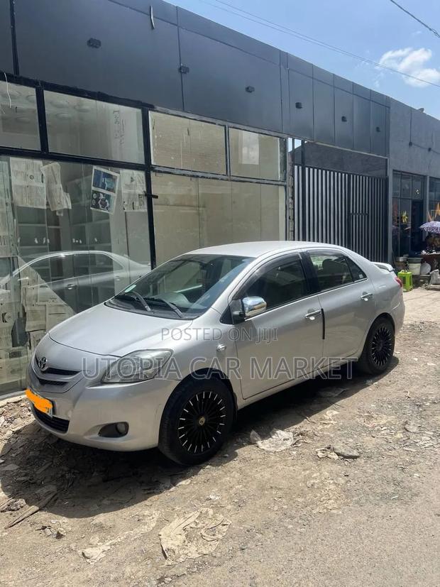 Toyota Yaris 2006